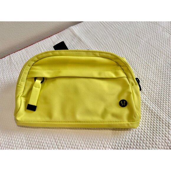 Lululemon Belt Bag in Lemon Yellow - Picture 3 of 10